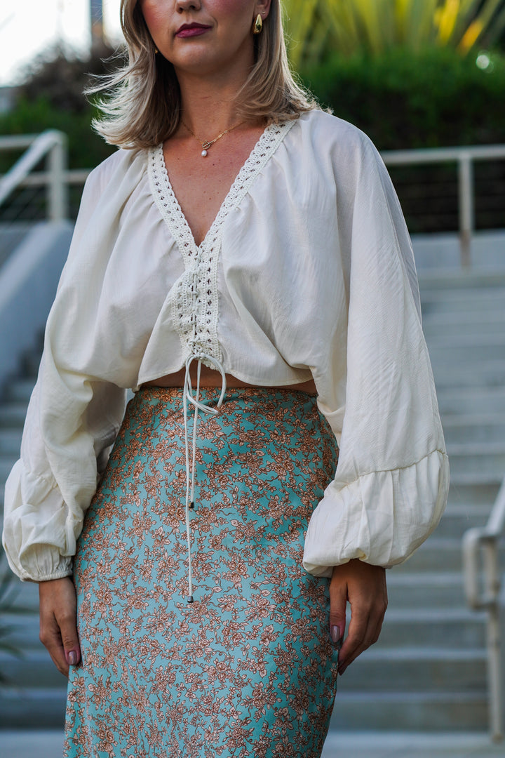 CATALINA CROPPED LACED UP BLOUSE WITH PUFF SLEEVES- IVORY