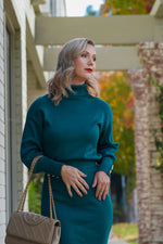 Load image into Gallery viewer, HALEY TURTLENECK SWEATER- FOREST GREEN