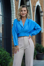 Load image into Gallery viewer, REESE V-NECK CROPPED SHIRT- LIGHT BLUE